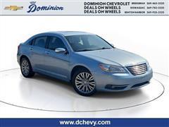 2013 Chrysler 200 