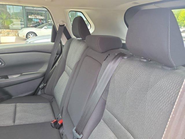 Nissan Rogue  2024