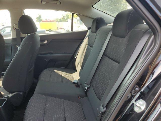 Kia Rio  2023