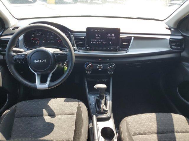 Kia Rio  2023