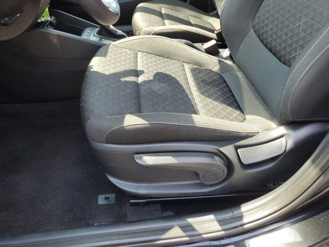 Kia Rio  2023