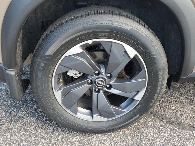 Nissan Rogue  2025