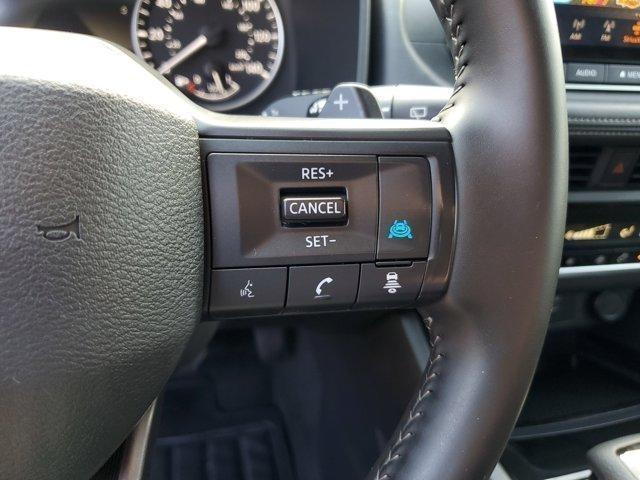 Nissan Rogue  2025
