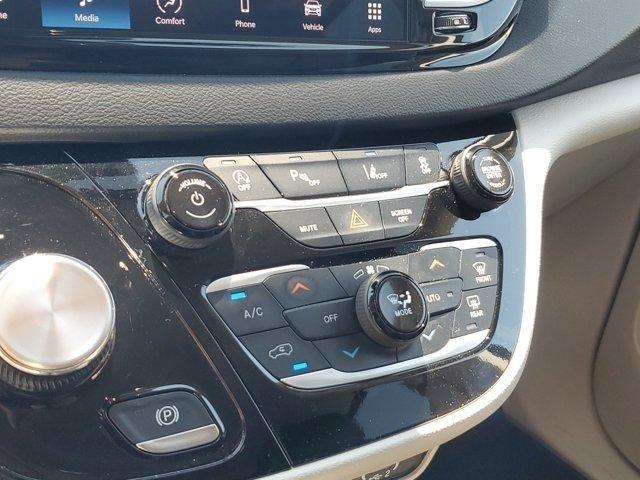 Chrysler Pacifica  2024