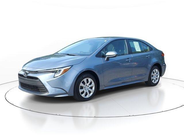 Toyota Corolla Hybrid  2026