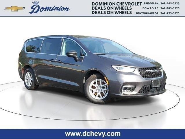 Chrysler Pacifica  2023
