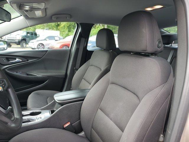 Chevrolet Malibu  2023