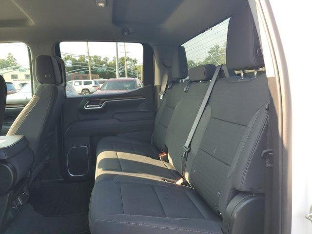 Chevrolet Silverado 1500  2025