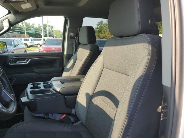 Chevrolet Silverado 1500  2025