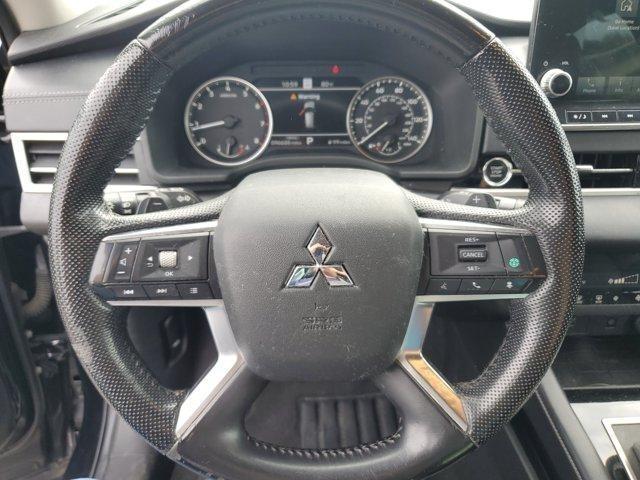 Mitsubishi Outlander  2022