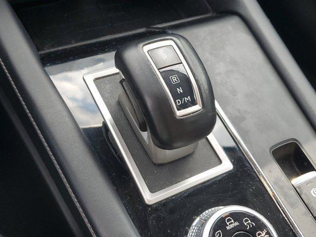 Mitsubishi Outlander  2022