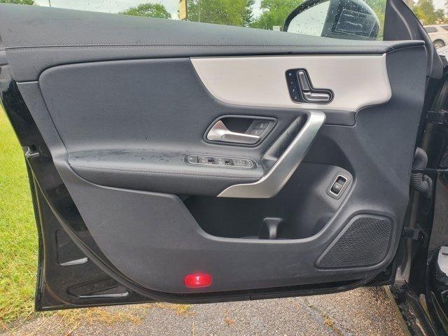 Mercedes-Benz CLA-Class  2025