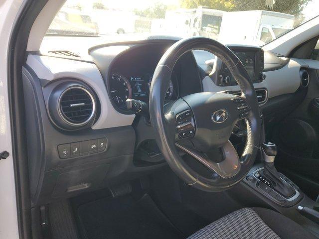 Hyundai Kona  2021