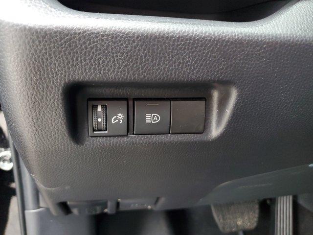 Toyota RAV4  2025