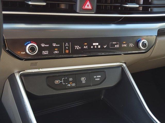 Kia Carnival  2025