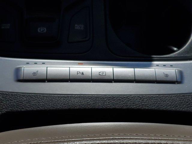 Kia Carnival  2025