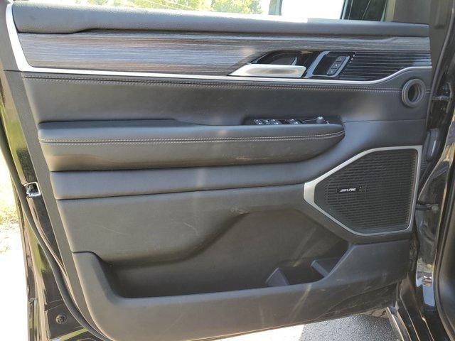 Jeep Wagoneer L  2024