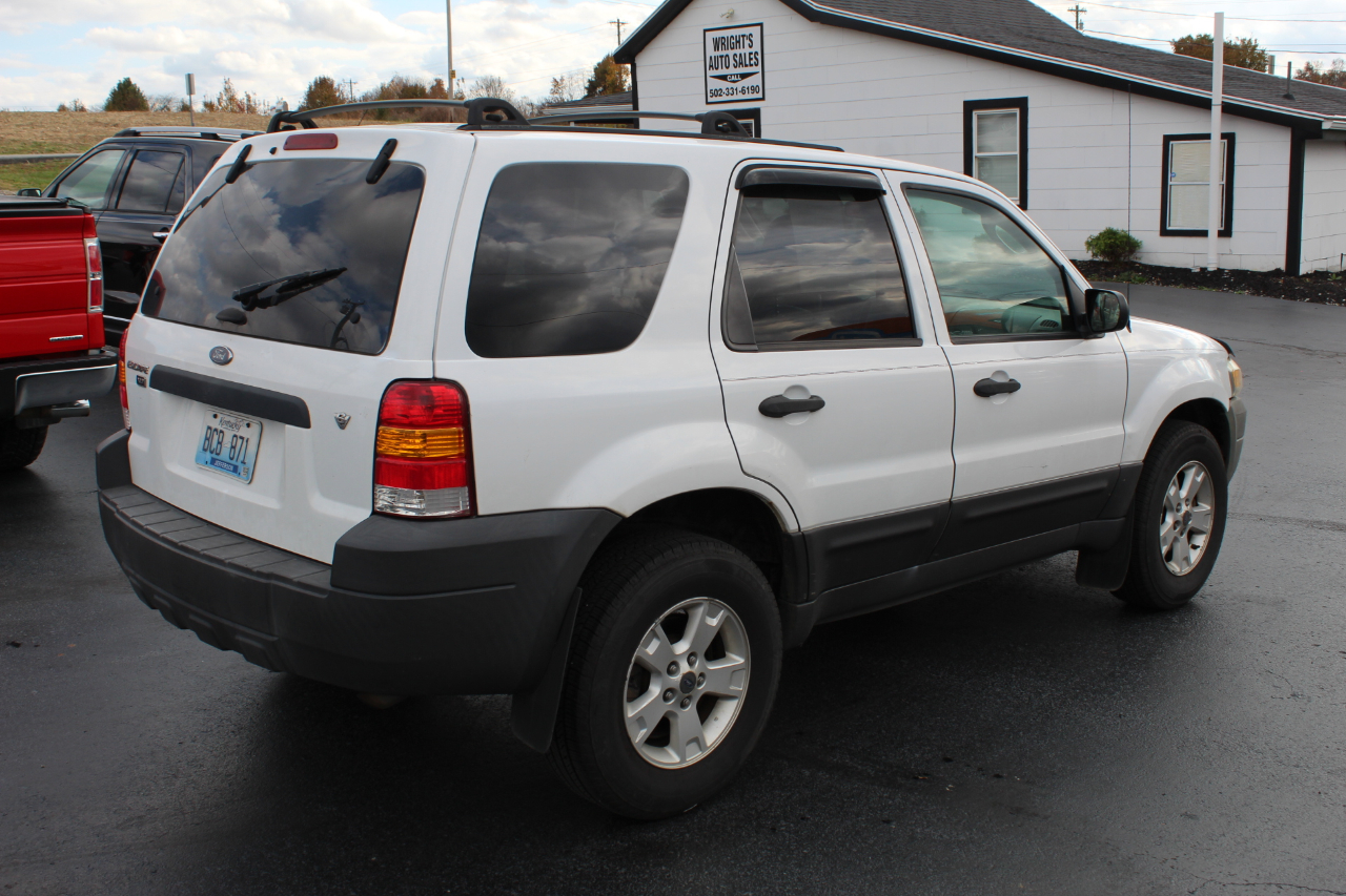 Ford Escape 4dr 3.0L XLT 4WD 2006 Ford Escape 4dr 3.0L XLT 4WD 2006