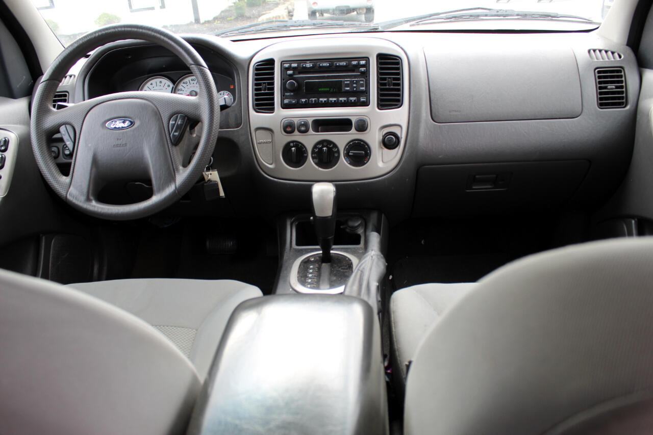 Ford Escape 4dr 3.0L XLT 4WD 2006 Ford Escape 4dr 3.0L XLT 4WD 2006