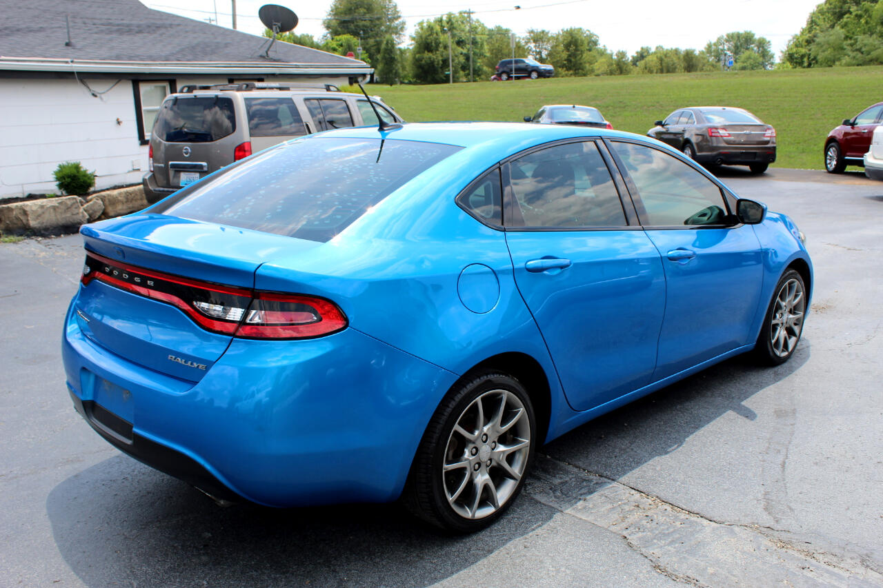 2015 Dodge Dart SXT photo 5
