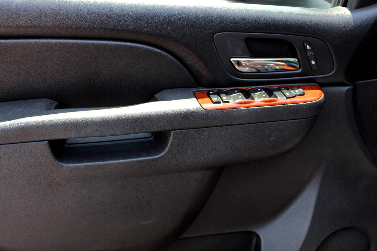2013 Chevrolet Tahoe LT photo 11