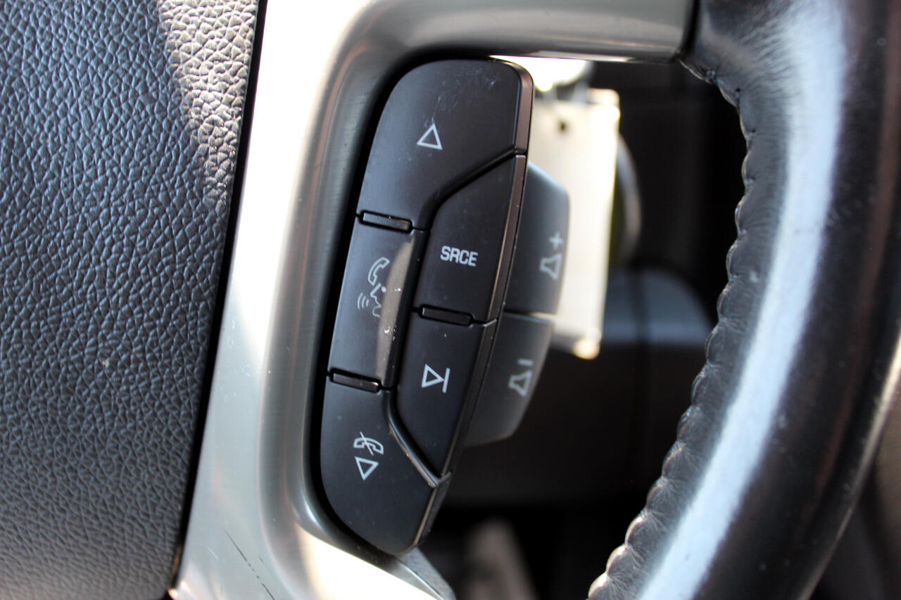 2013 Chevrolet Tahoe LT photo 17