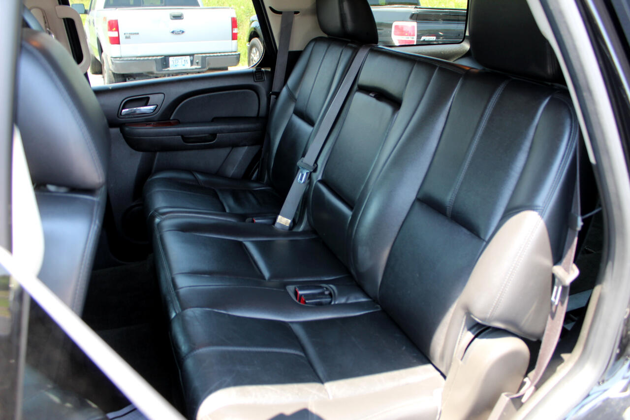 2013 Chevrolet Tahoe LT photo 22