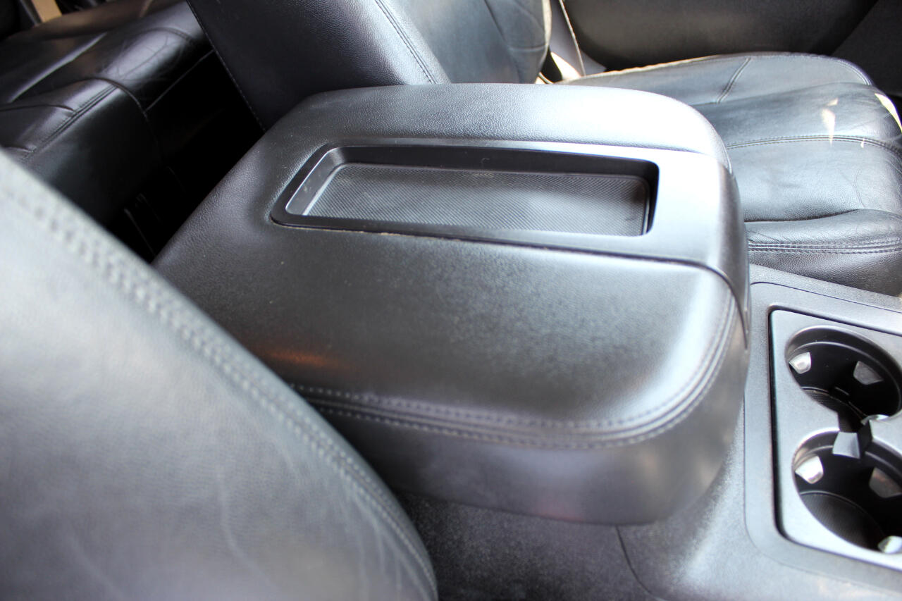 2013 Chevrolet Tahoe LT photo 24