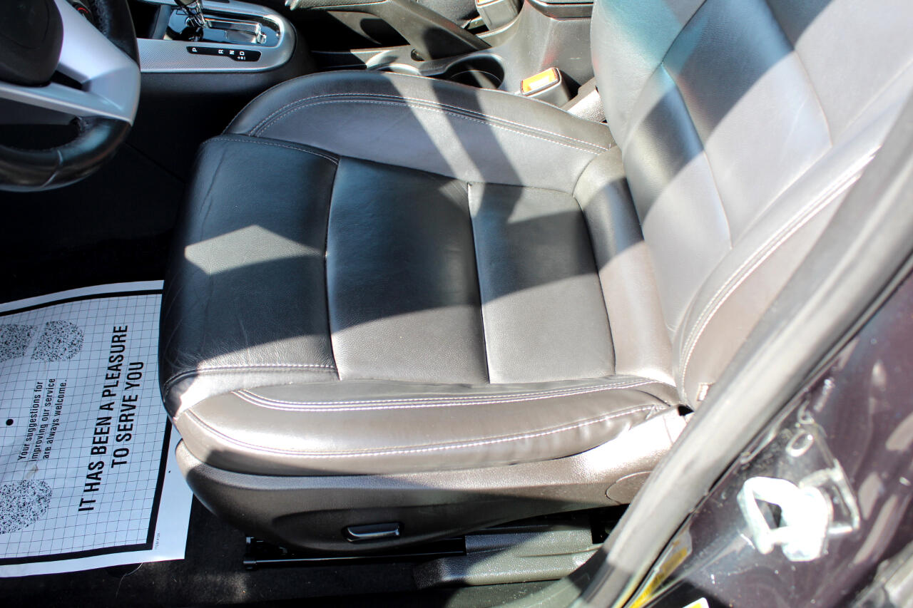 Chevrolet Cruze 4dr Sdn LTZ 2015 Chevrolet Cruze 4dr Sdn LTZ 2015