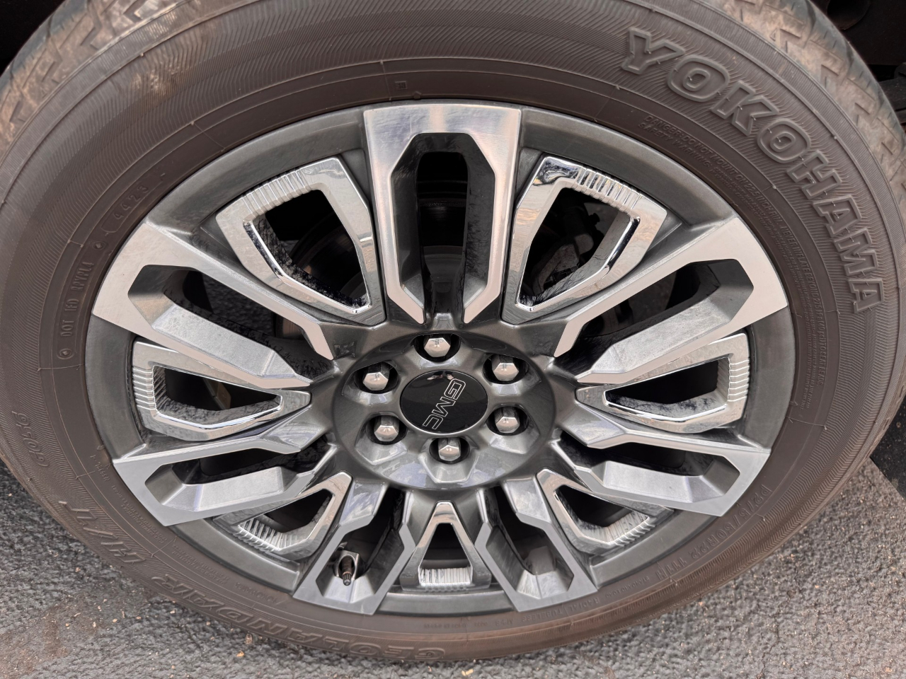 GMC Sierra 1500 Denali Crew Cab 4WD 2022