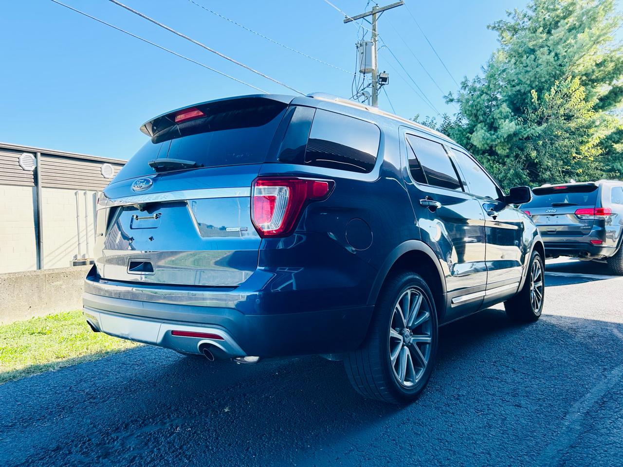 Ford Explorer Limited 4WD 2017 Ford Explorer Limited 4WD 2017