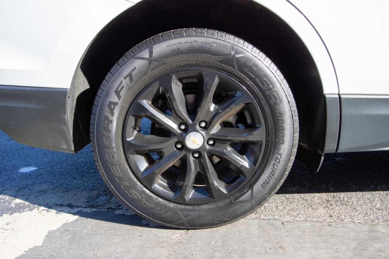 Chevrolet Equinox AWD 4dr LT w/1LT 2020