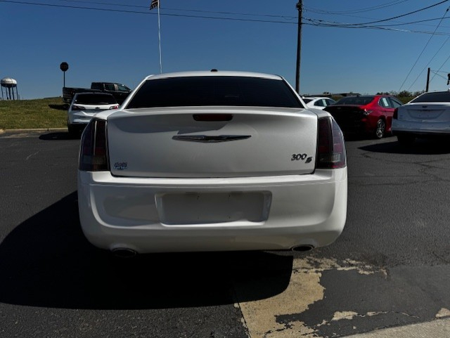 Chrysler 300 4dr Sdn 300S RWD 2014 Chrysler 300 4dr Sdn 300S RWD 2014