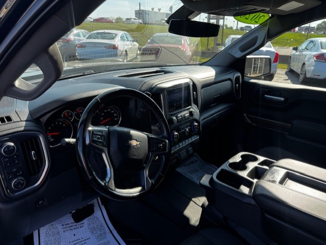 Chevrolet Silverado 1500 4WD Crew Cab 147" LT 2020 Chevrolet Silverado 1500 4WD Crew Cab 147" LT 2020