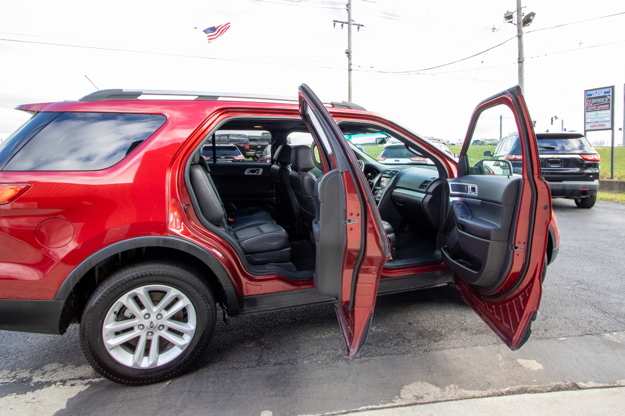 Ford Explorer 4WD 4dr XLT 2014