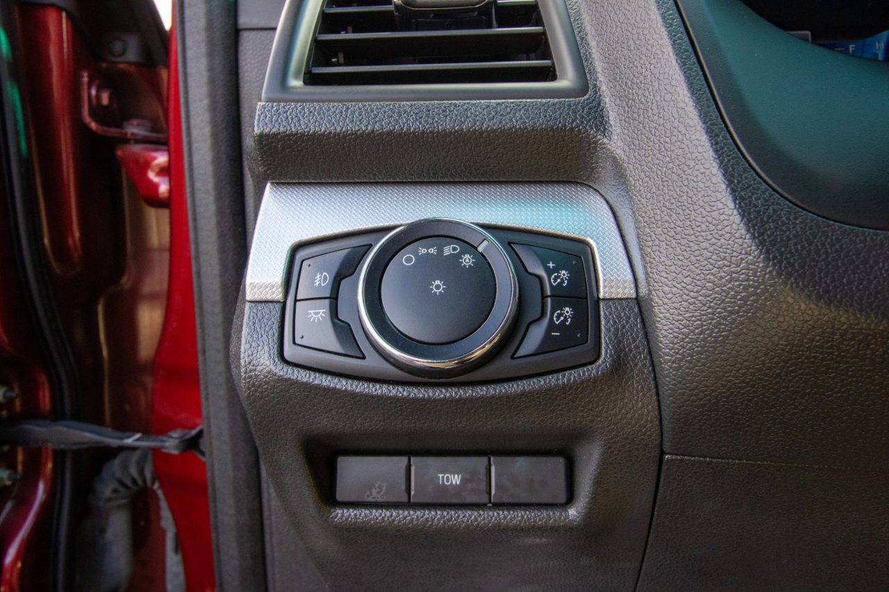 Ford Explorer 4WD 4dr XLT 2014