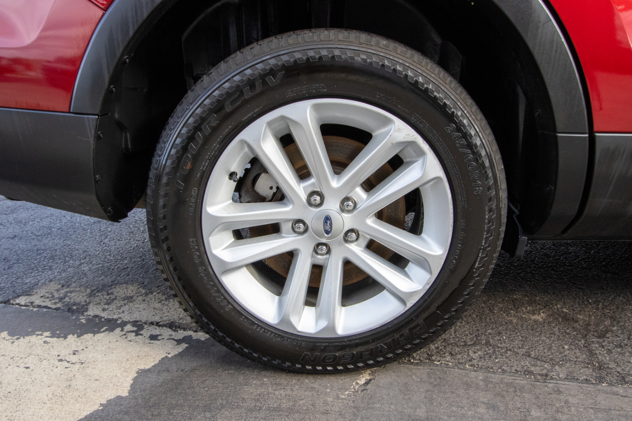 Ford Explorer 4WD 4dr XLT 2014