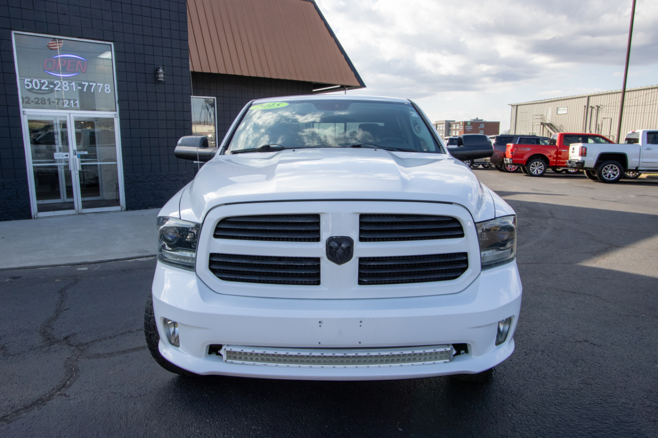 RAM 1500 4WD Crew Cab 149" Sport 2015