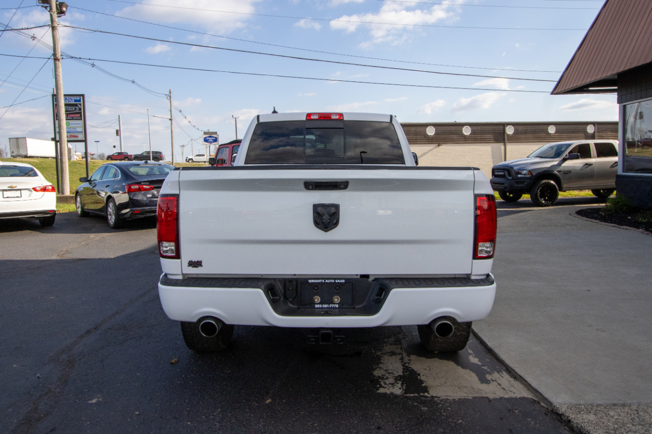 RAM 1500 4WD Crew Cab 149" Sport 2015