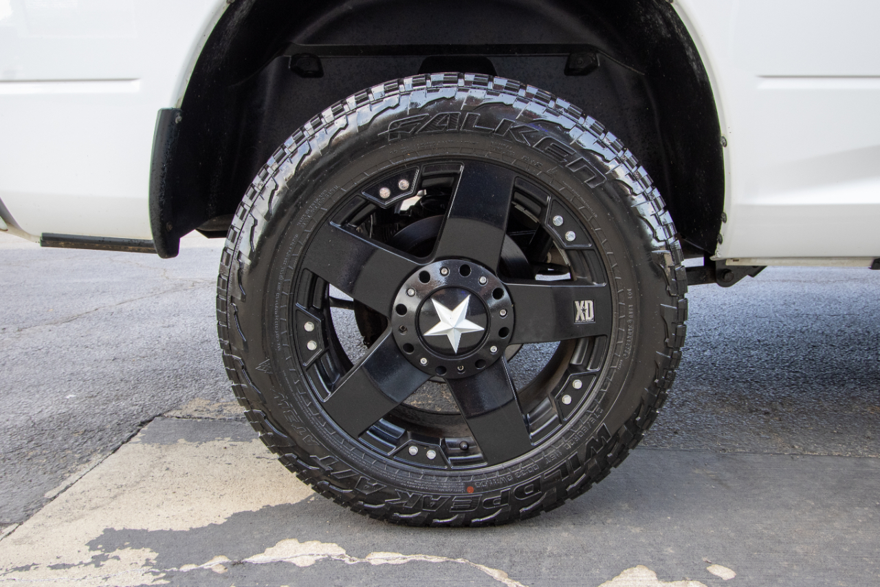 RAM 1500 4WD Crew Cab 149" Sport 2015