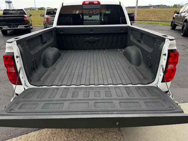 Chevrolet Silverado 1500 4WD Crew Cab 143.5" LT w/1LT 2015 Chevrolet Silverado 1500 4WD Crew Cab 143.5" LT w/1LT 2015