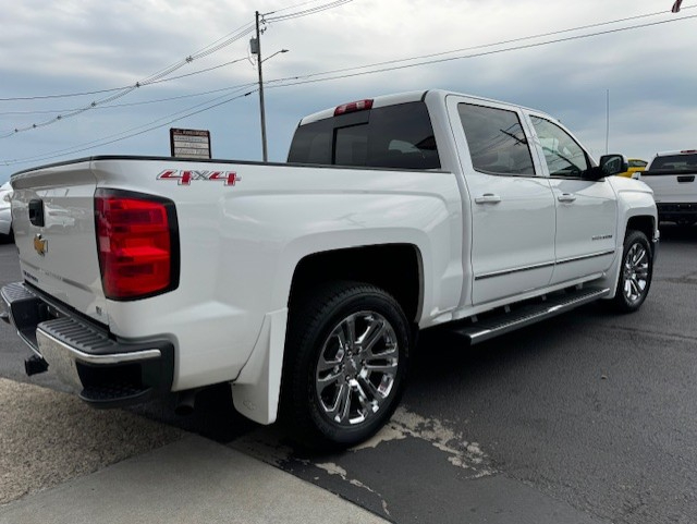 Chevrolet Silverado 1500 4WD Crew Cab 143.5" LT w/1LT 2015 Chevrolet Silverado 1500 4WD Crew Cab 143.5" LT w/1LT 2015