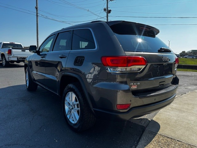 Jeep Grand Cherokee Laredo 4x4 2017 Jeep Grand Cherokee Laredo 4x4 2017