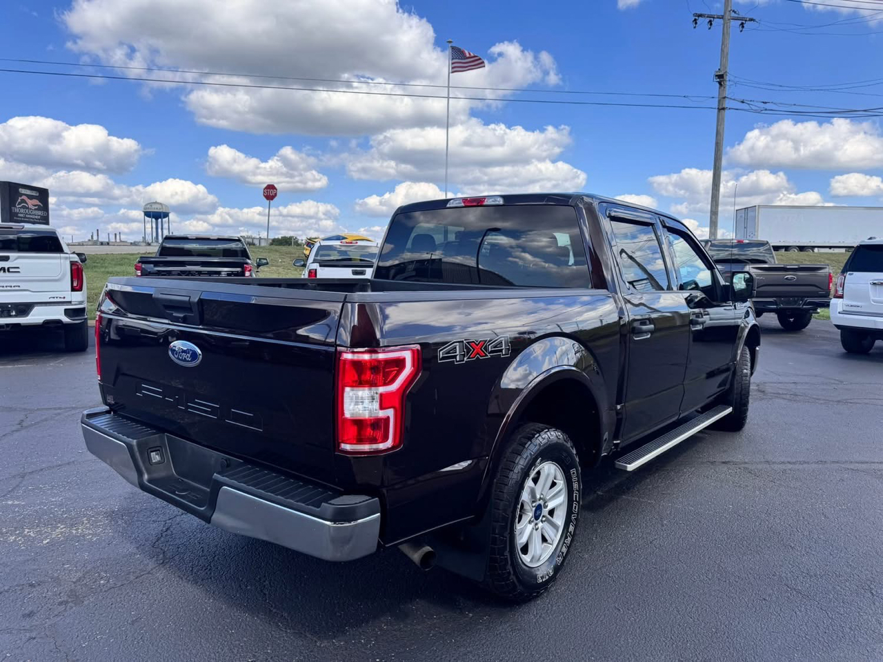 Ford F-150 XLT 4WD SuperCrew 5.5' Box 2018 Ford F-150 XLT 4WD SuperCrew 5.5' Box 2018