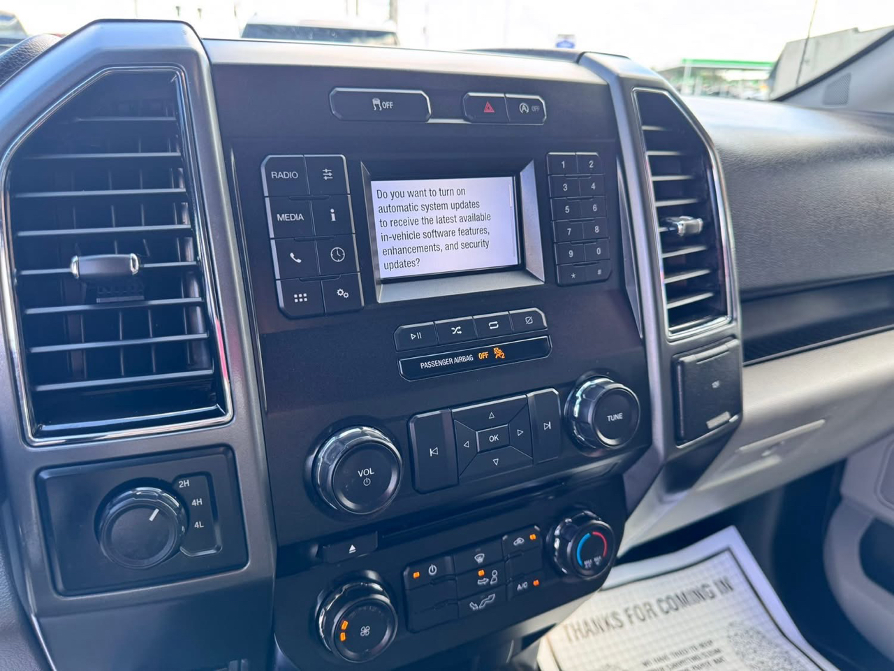 Ford F-150 XLT 4WD SuperCrew 5.5' Box 2018 Ford F-150 XLT 4WD SuperCrew 5.5' Box 2018