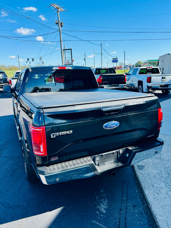 Ford F-150 4WD SuperCrew 145" Lariat 2016 Ford F-150 4WD SuperCrew 145" Lariat 2016