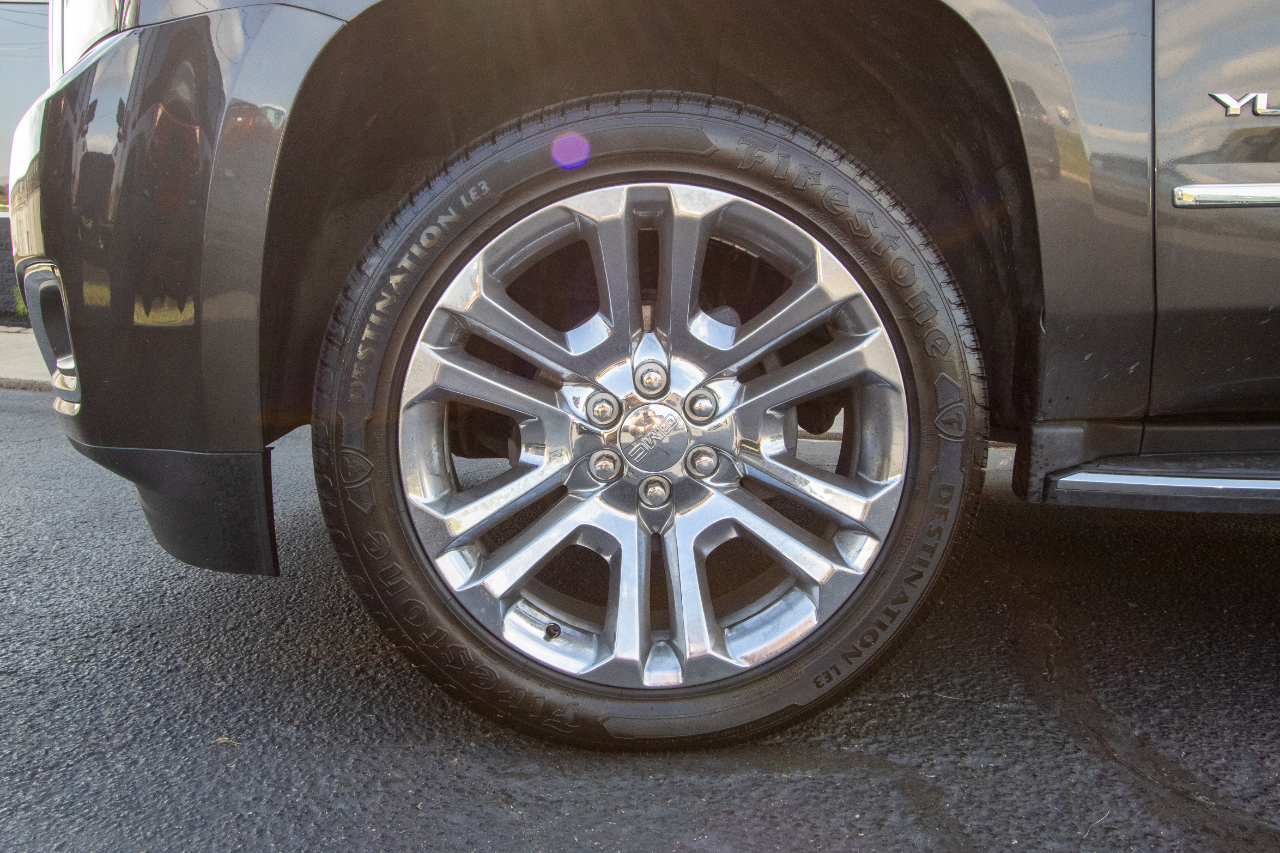 GMC Yukon 4WD 4dr SLT 2019