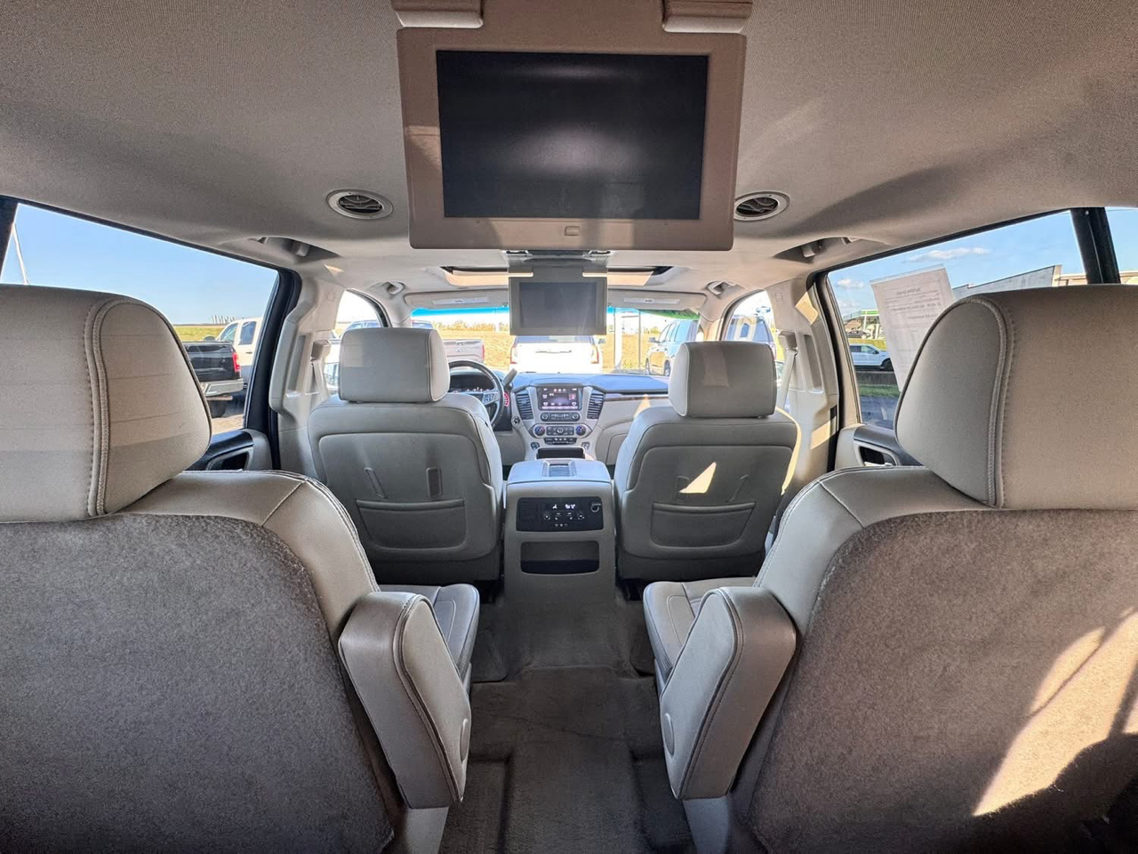 GMC Yukon XL 4WD 4dr Denali 2015 GMC Yukon XL 4WD 4dr Denali 2015