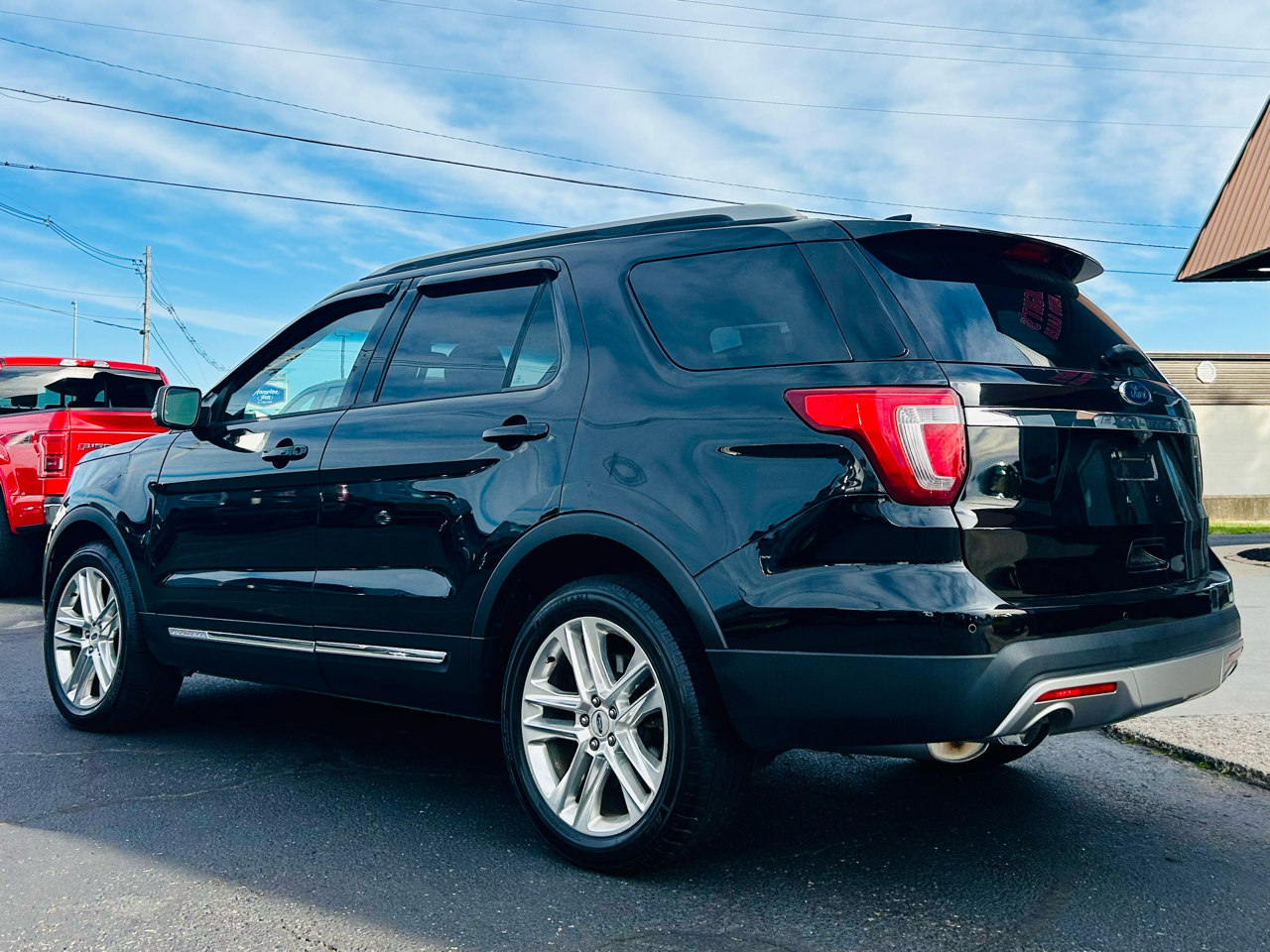 Ford Explorer XLT 4WD 2017 Ford Explorer XLT 4WD 2017