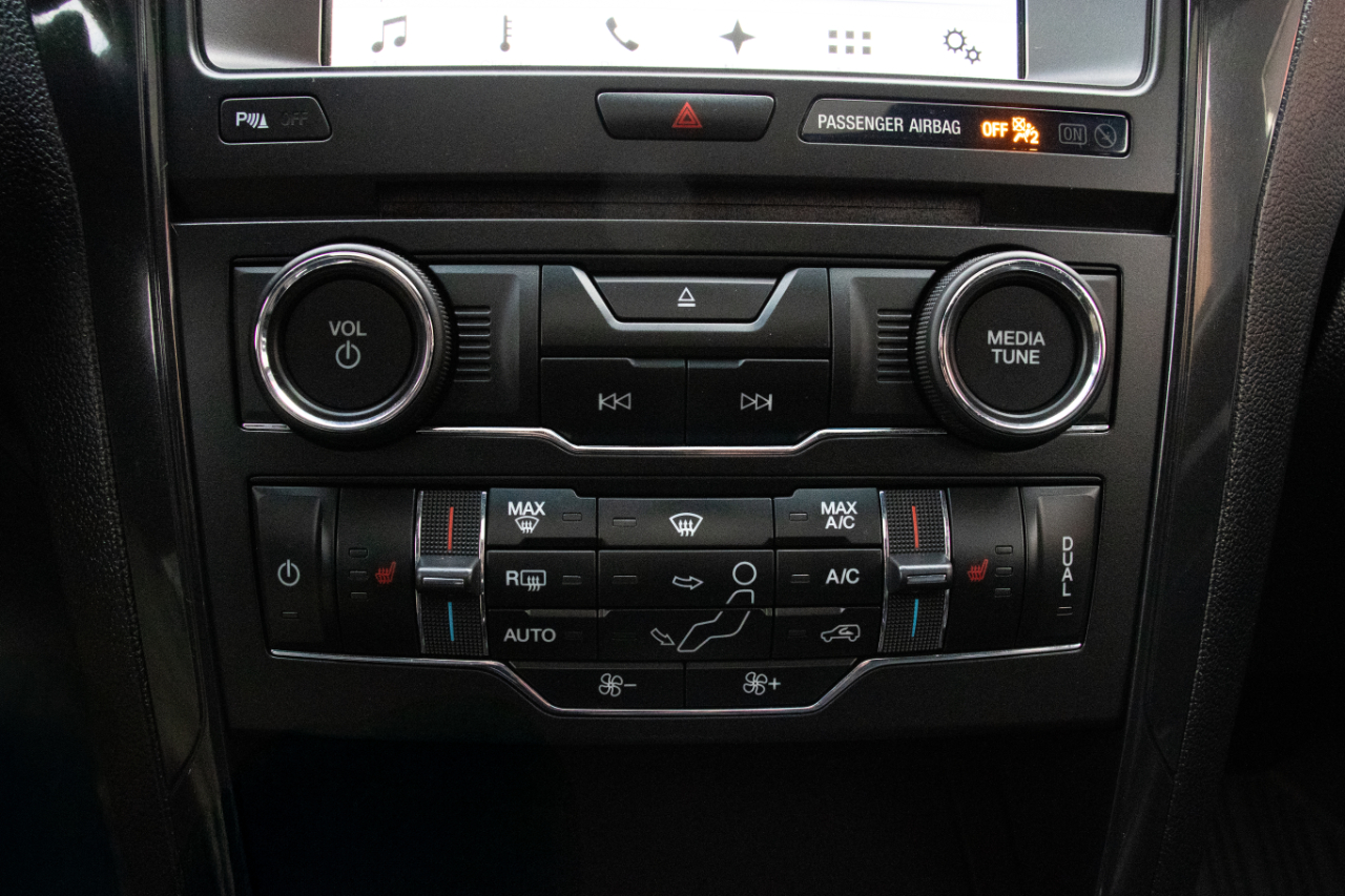 Ford Explorer XLT 4WD 2017